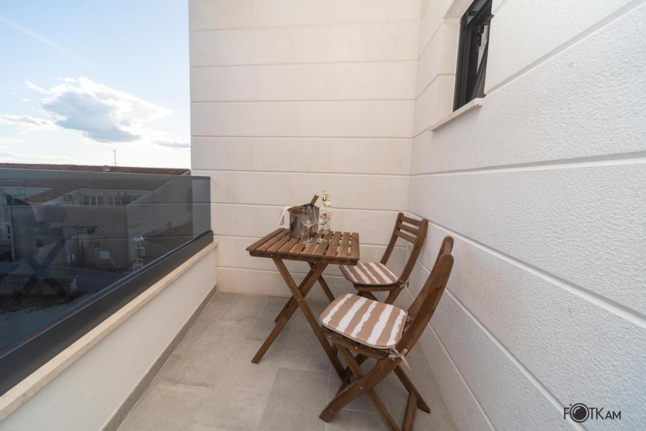 Libar Studio Apartments Baska Voda Exterior photo